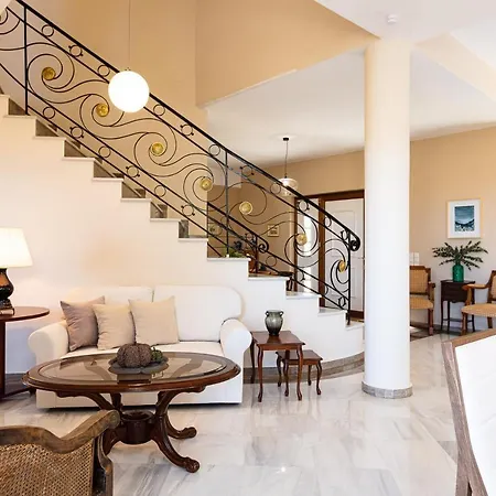 Simore Villa